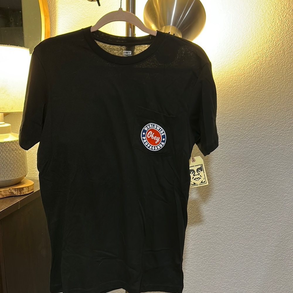 Obey T-shirt NWOT Small